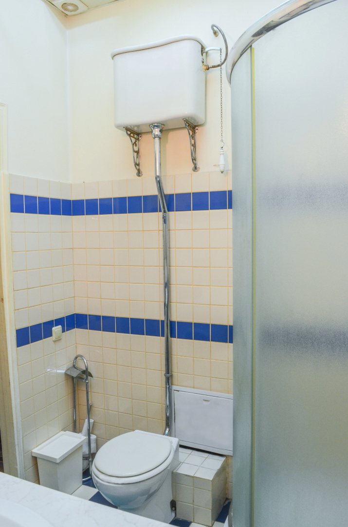 Квартира Antic Style Apartments