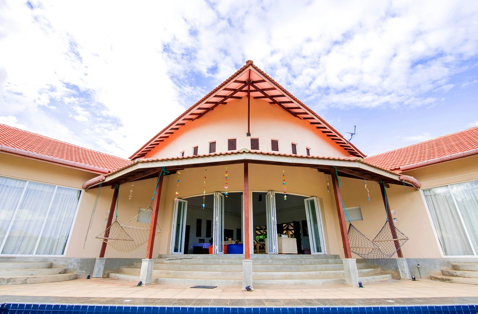 Отель Kayjay Beach House