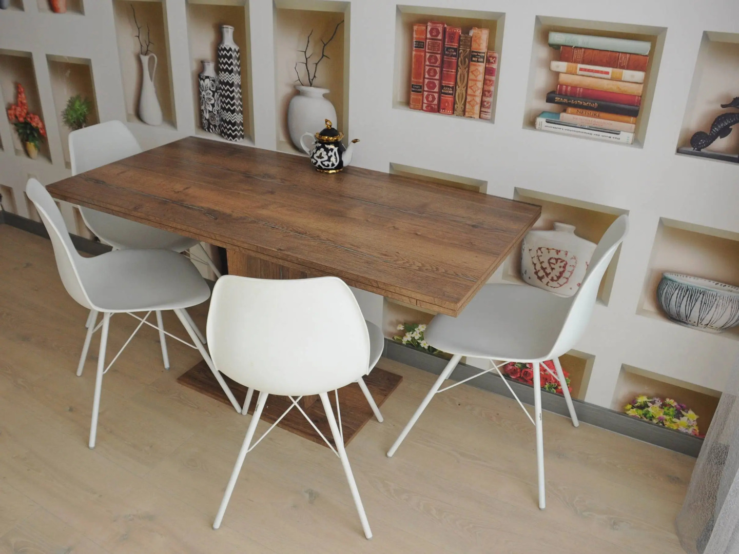 Двухкомнатная квартира на Тихомирова