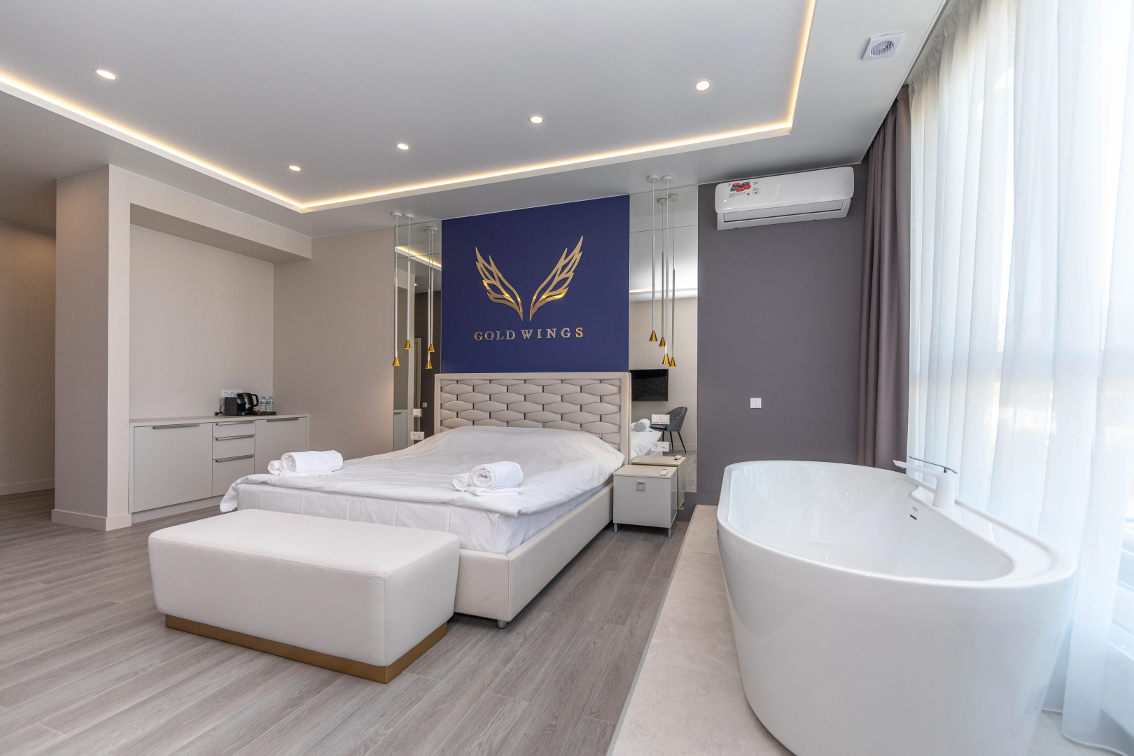 Апартаменты Gold Wings