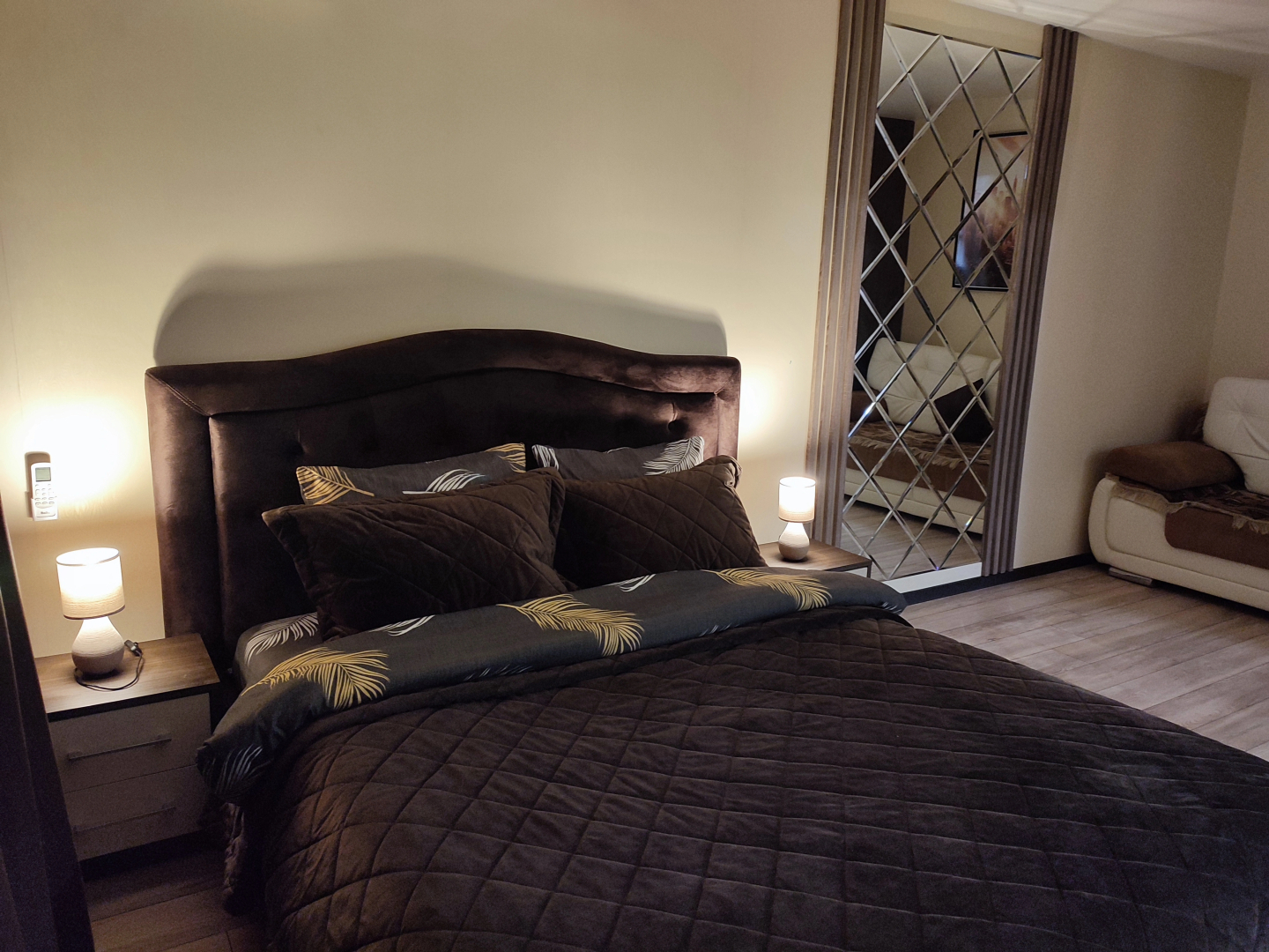 Апартаменты в самом центре Витебска с шикарным панорамным видом на площадь Победы