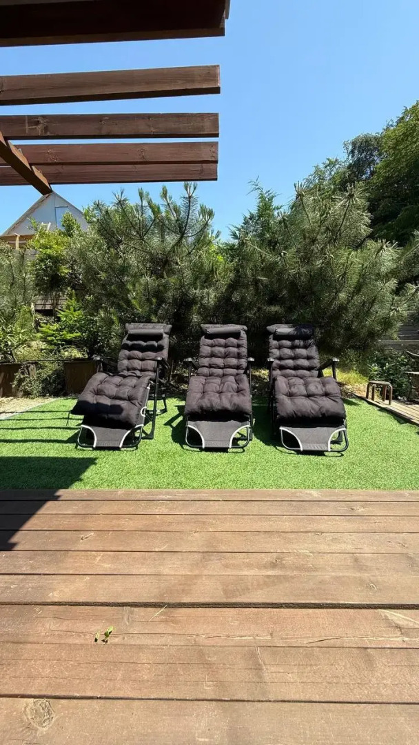 Частный Дом у Леса с Бассейном