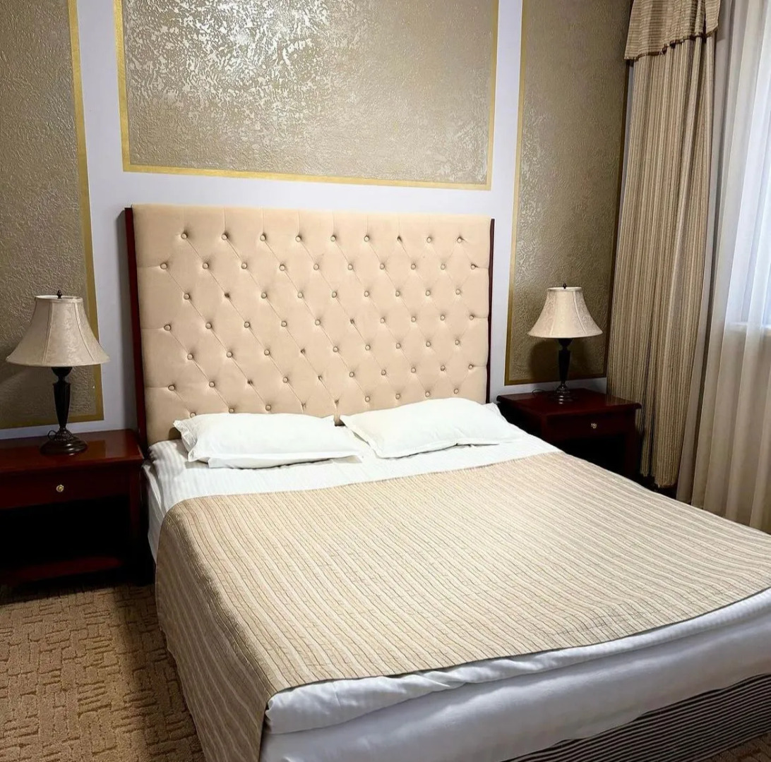 Отель Nomad Palace