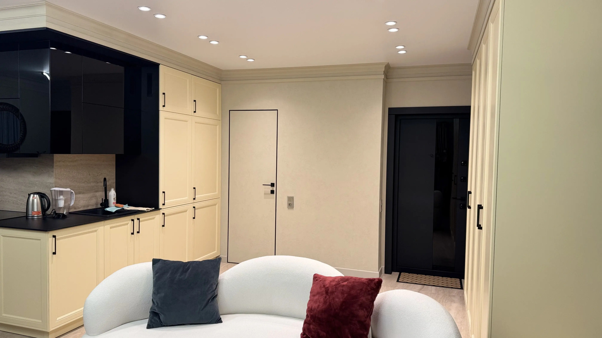 Квартира стильная 2х-к с изысканным ремонтом в ЖК Апарт