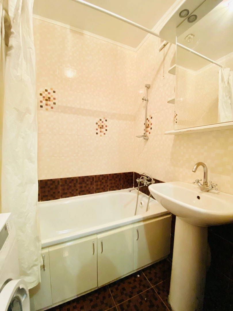 Apartments on str. International, bld. 36