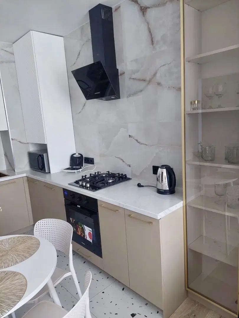 Квартира на берегу моря с дизайнерским ремонтом