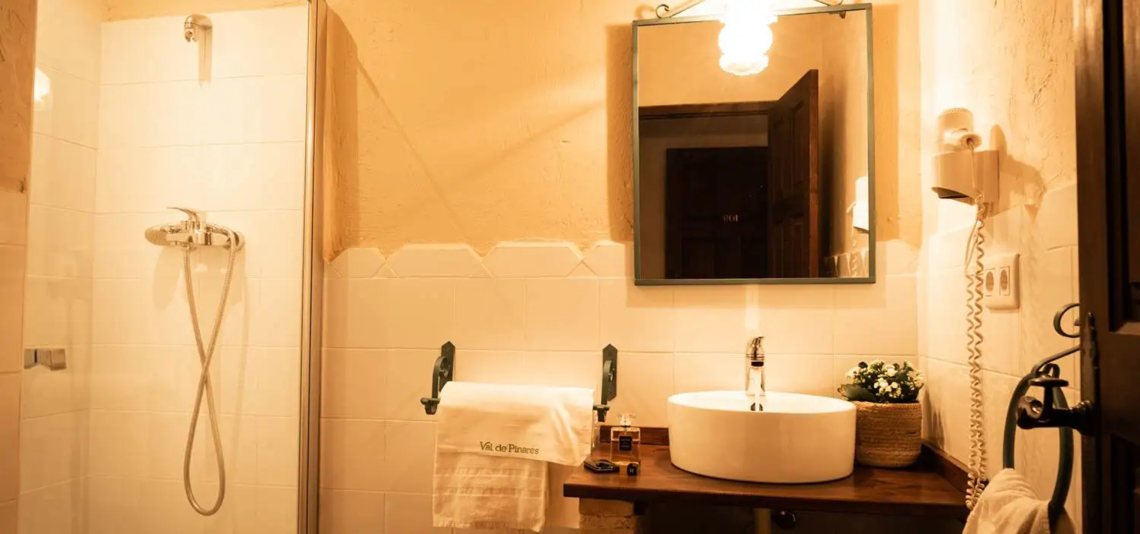 Hospedium Hotel Val de Pinares