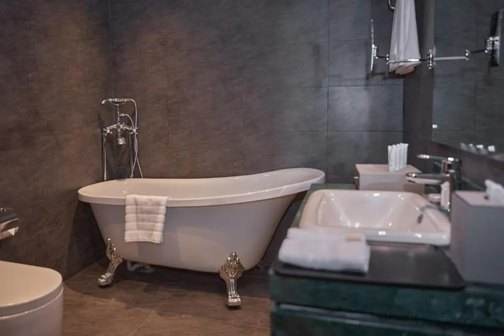 Отель Marvelous