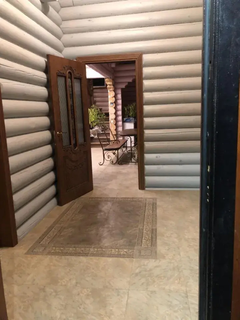 Частный дом с баней у озера