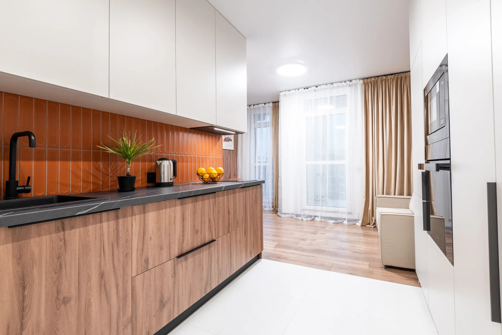 Квартира Студия на сутки Минск Мир Современная техника Бесконтактный заезд Балкон Wi-Fi Парковка