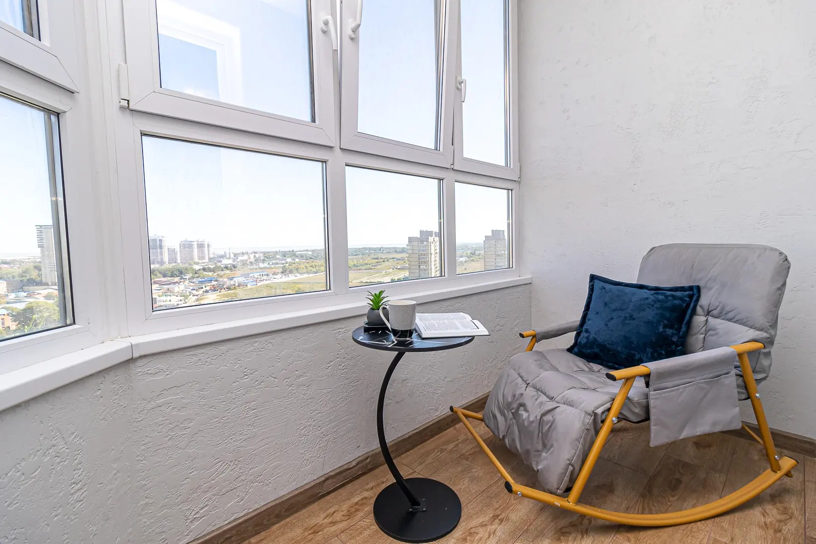 Квартира 2 Ночи на Улице Имени В.Н. Мачуги 166Б/1