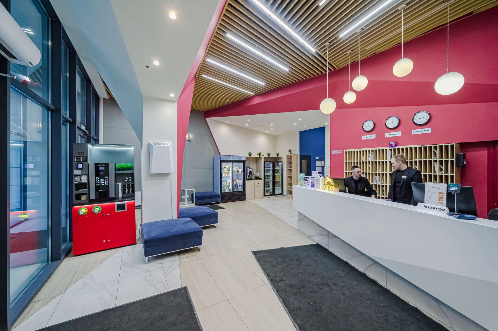 Апартаменты Rooms in Radius Central House с видом на город(11 этаж)