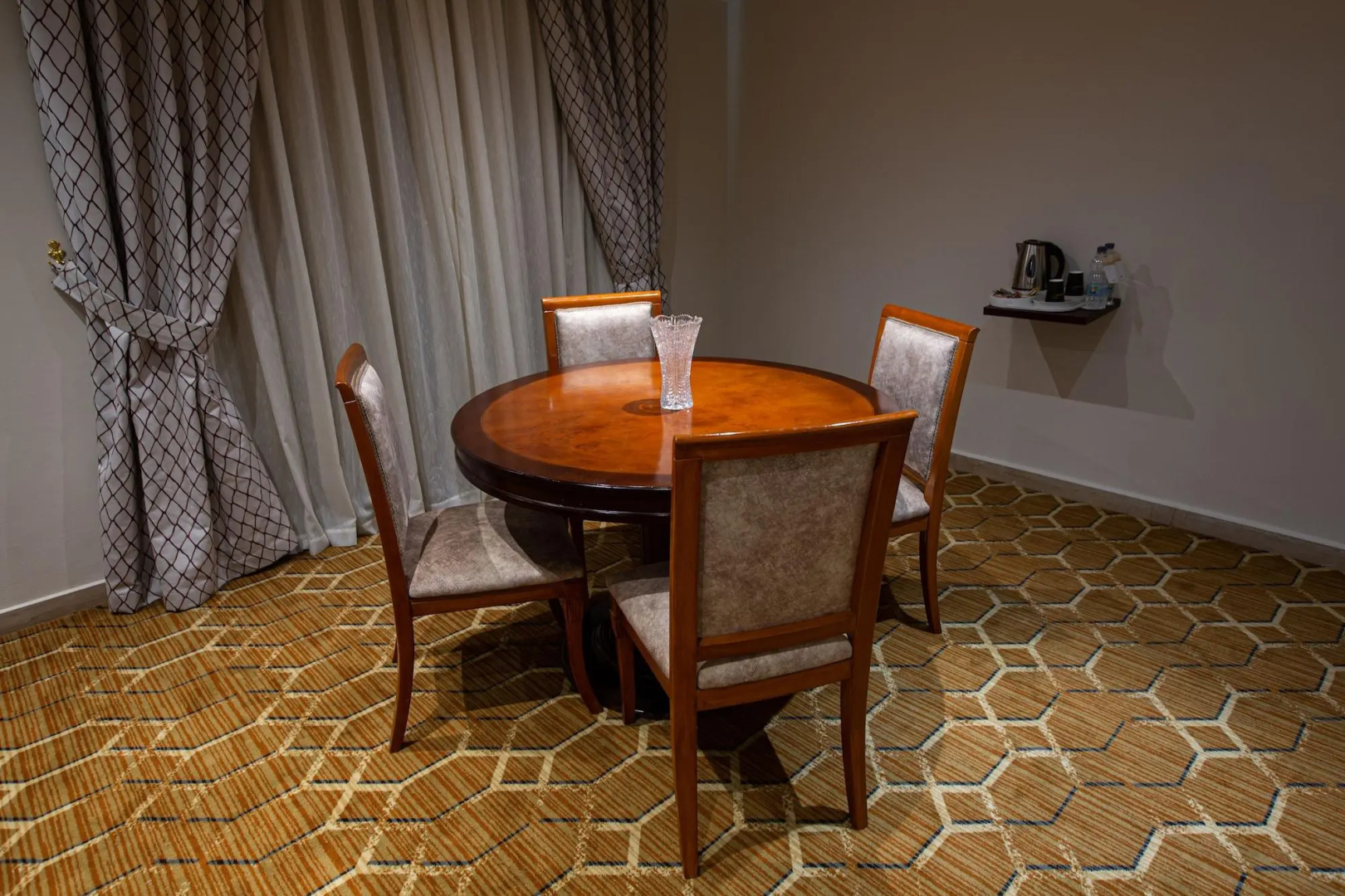 Отель Triumph Plaza Hotel