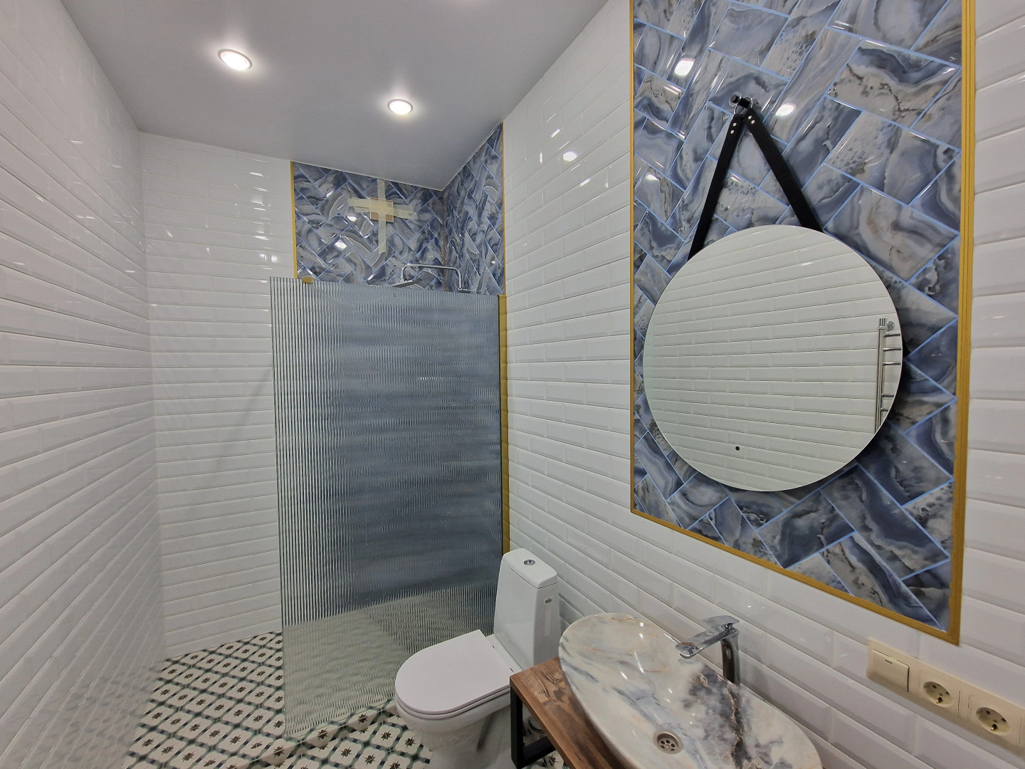 Квартира БалтАтлантик номер в стиле Красный Дракон