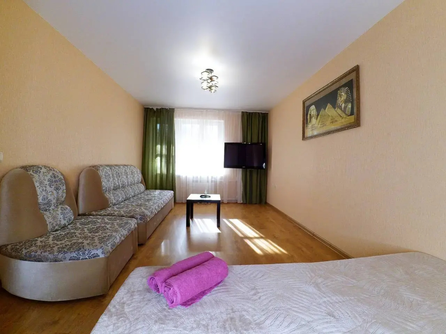 Квартира у озера