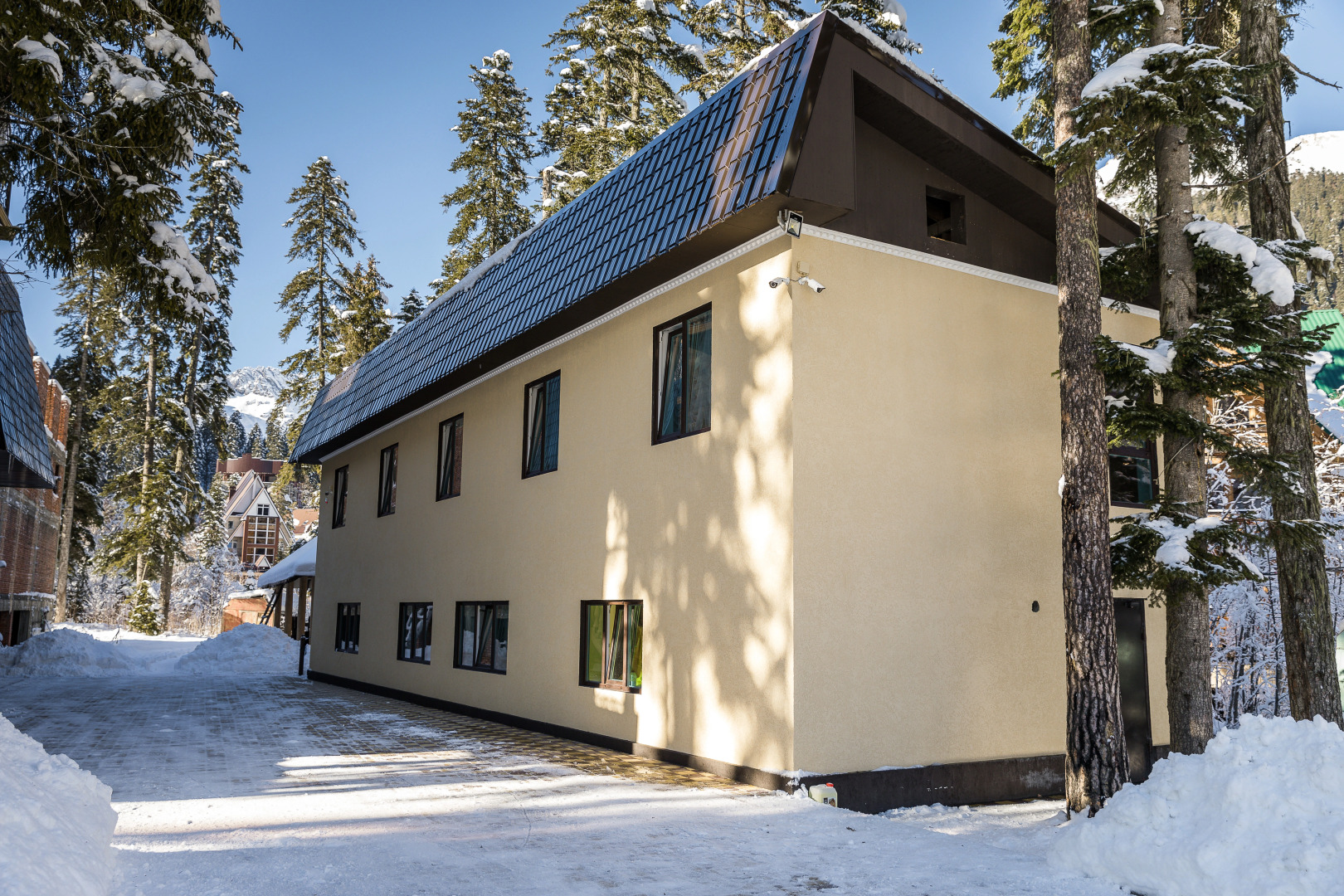 Отель Таурух