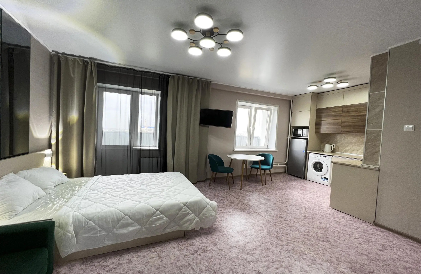 Апартаменты Добрые Сутки на Декабристов 22-153