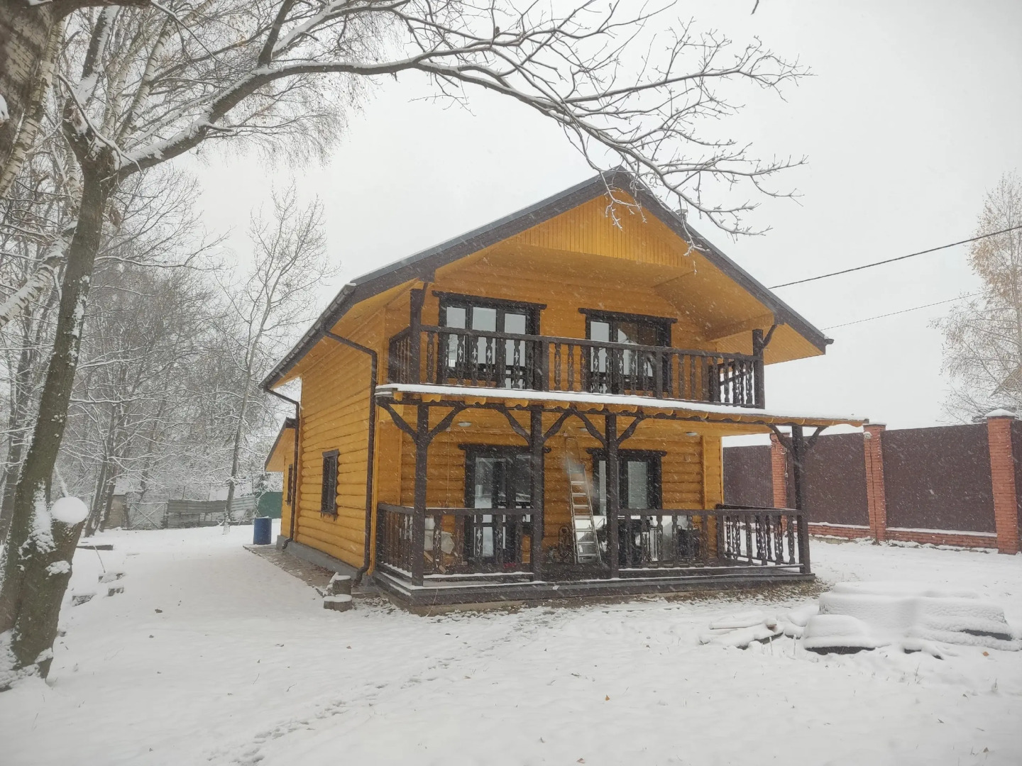 Частный дом Дом у озера