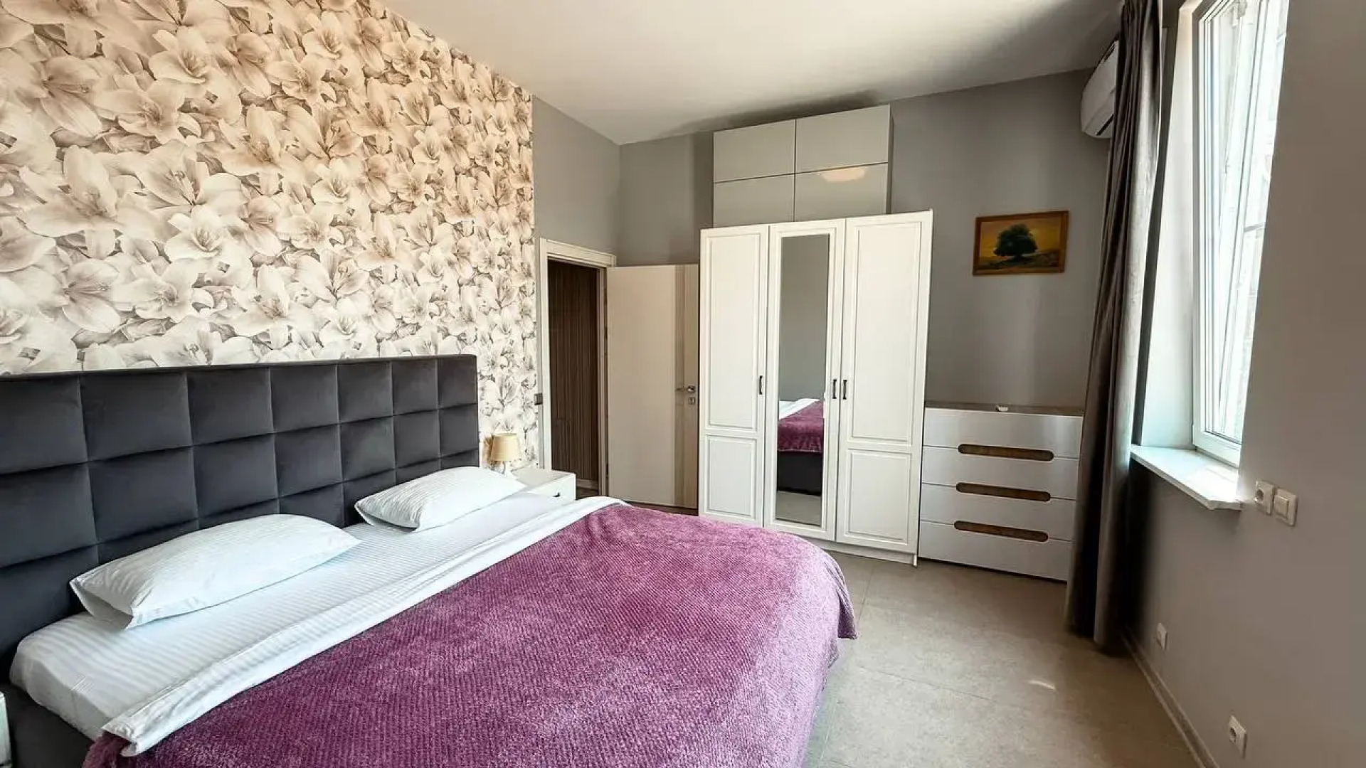 Частный Дом у Леса с Бассейном