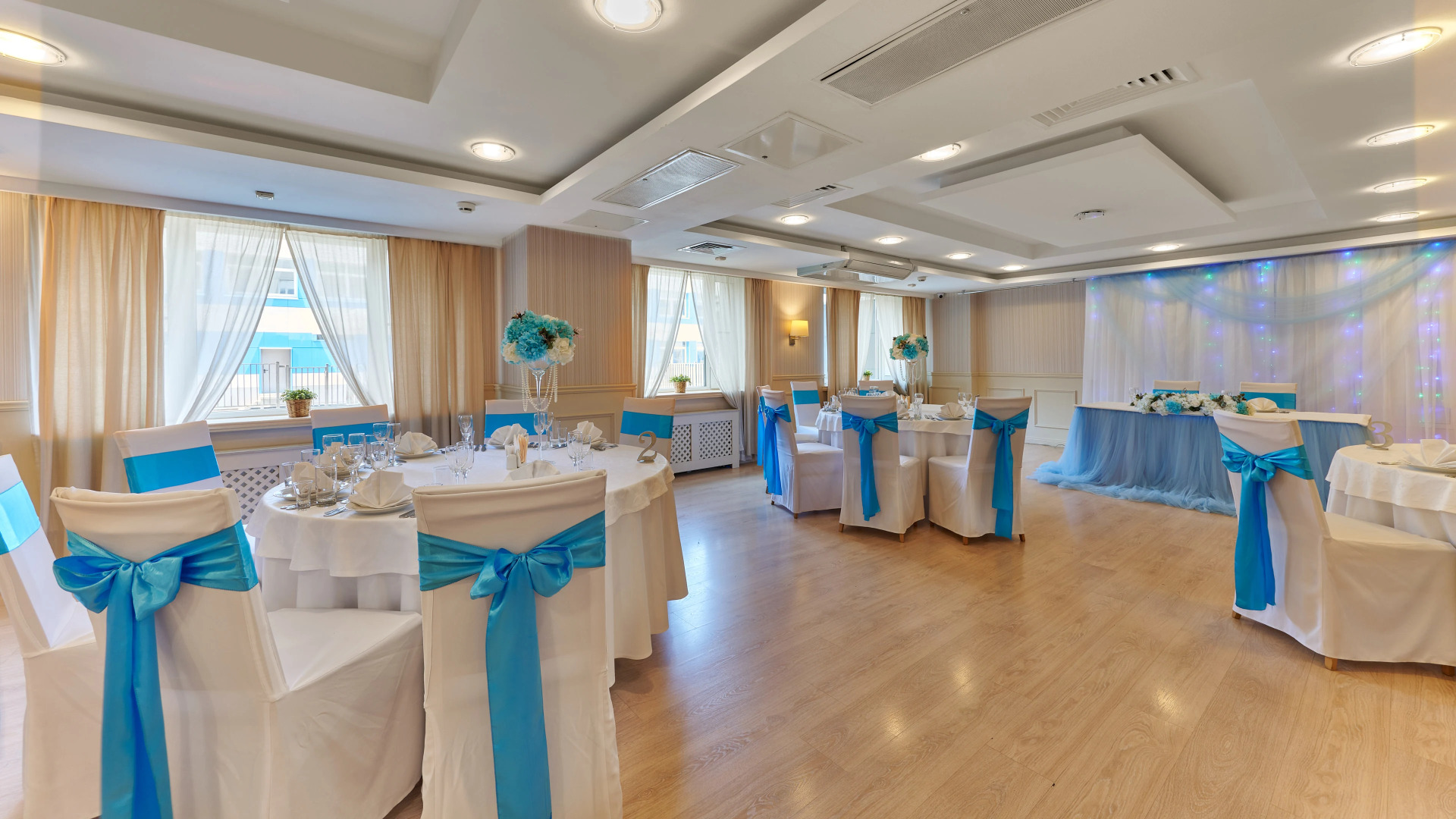 Отель Marins Park Hotel Москва Пражская