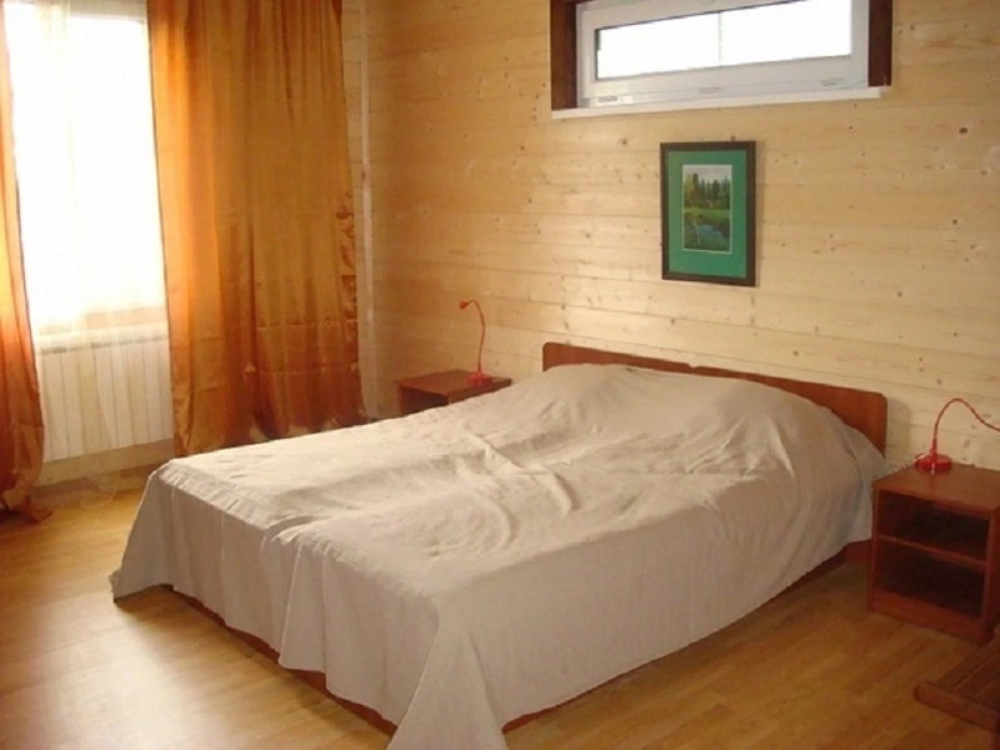 Частный дом на озере