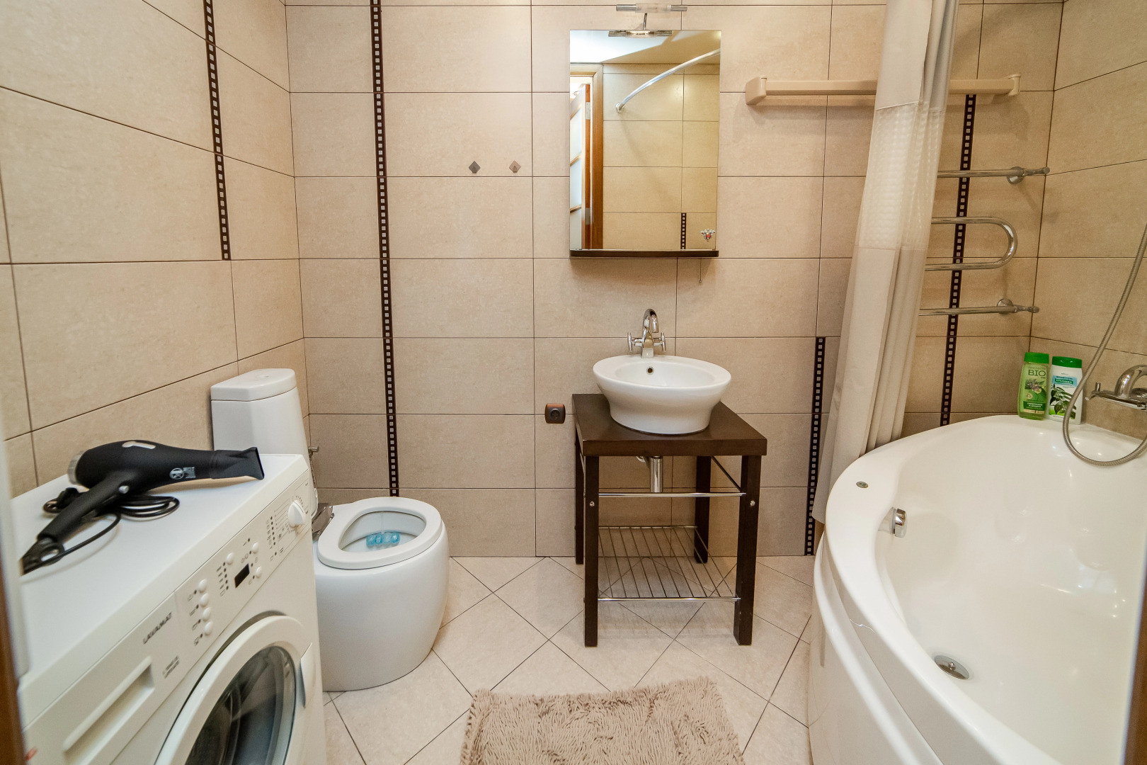 Апартаменты BelaTravel по адресу: проспект Независимости, д.89