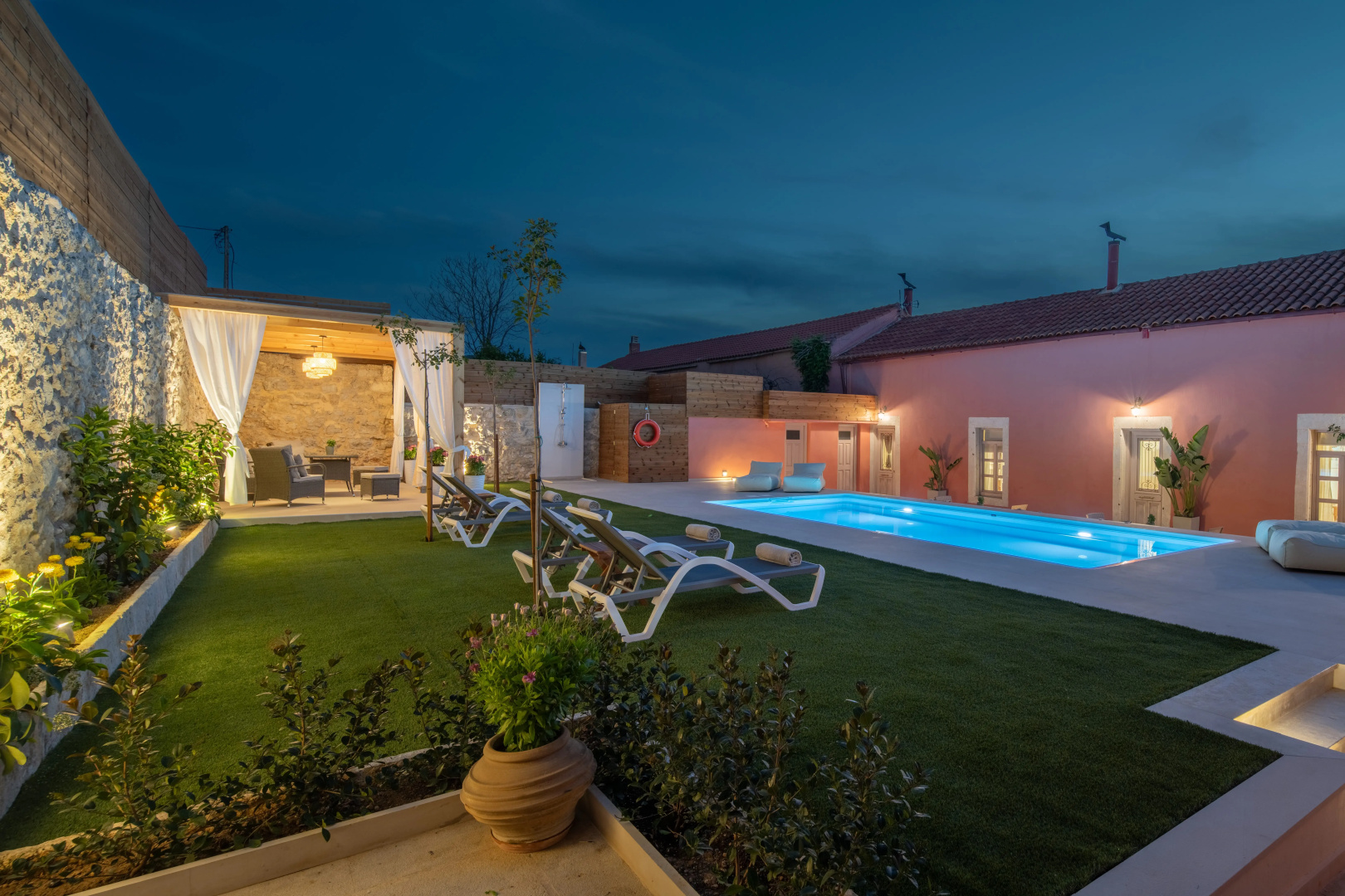 Апартаменты Arhontiko Arhanes Suites