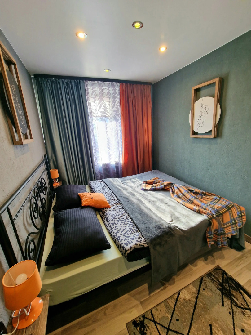 Квартира уютная двушка в двух минут от ЖД вокзала