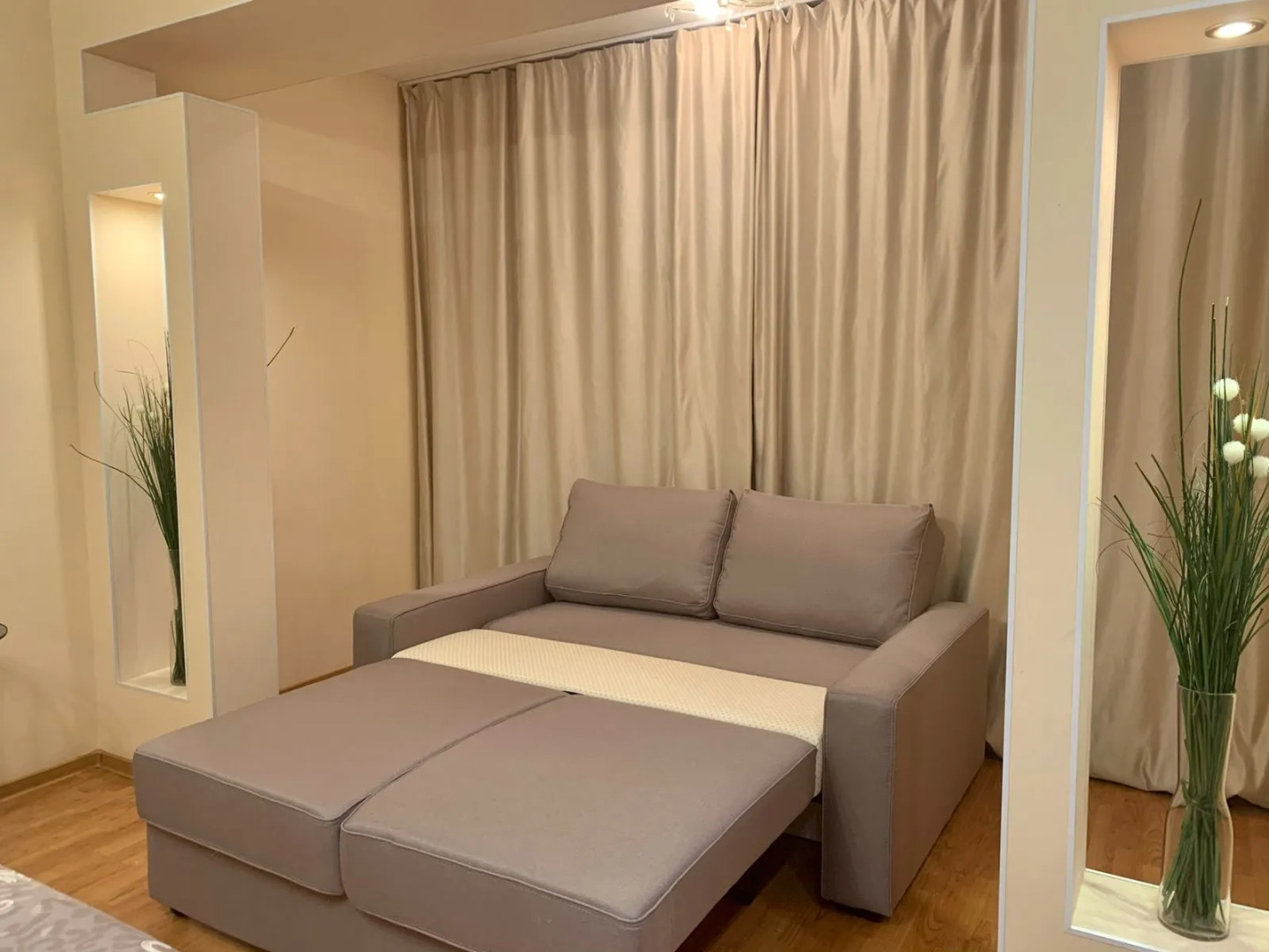 Апартаменты студия Родионова 199/2