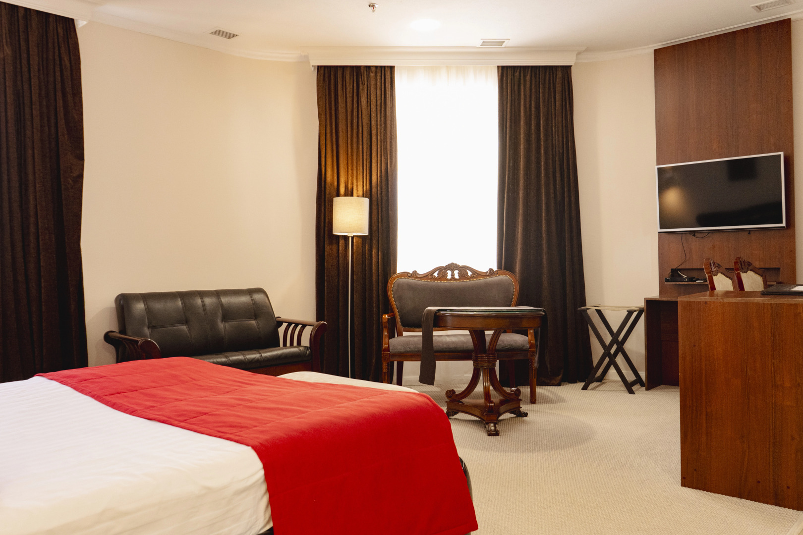 Отель Моцарт