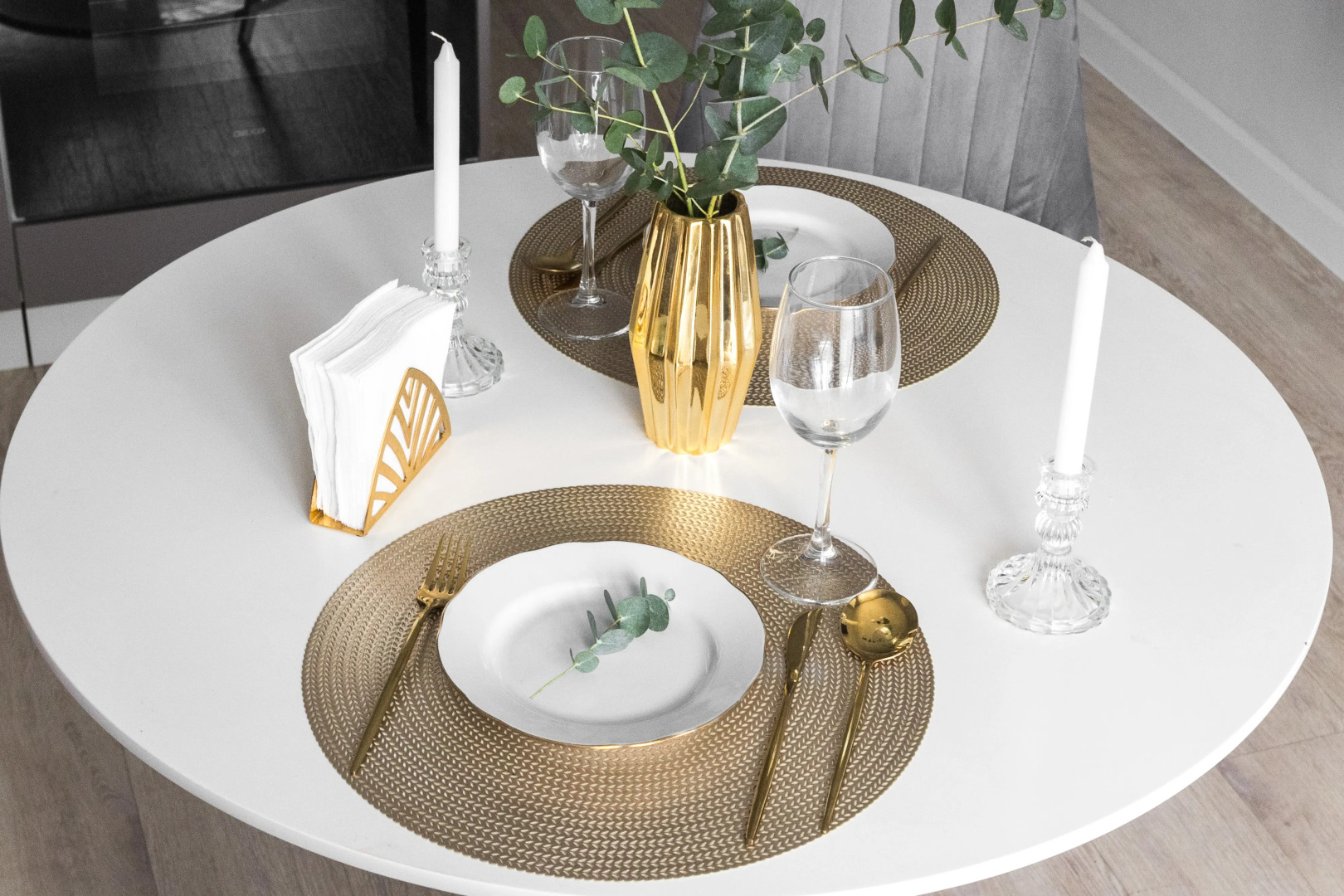 Апартаменты Hugge Place на Немировича Объект 172