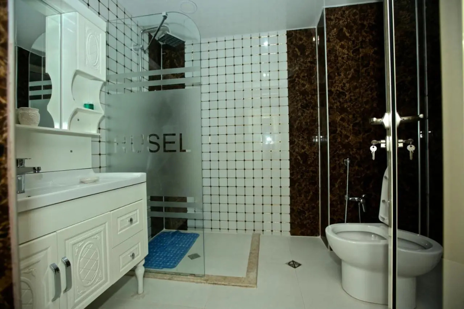 Отель Rusel Park