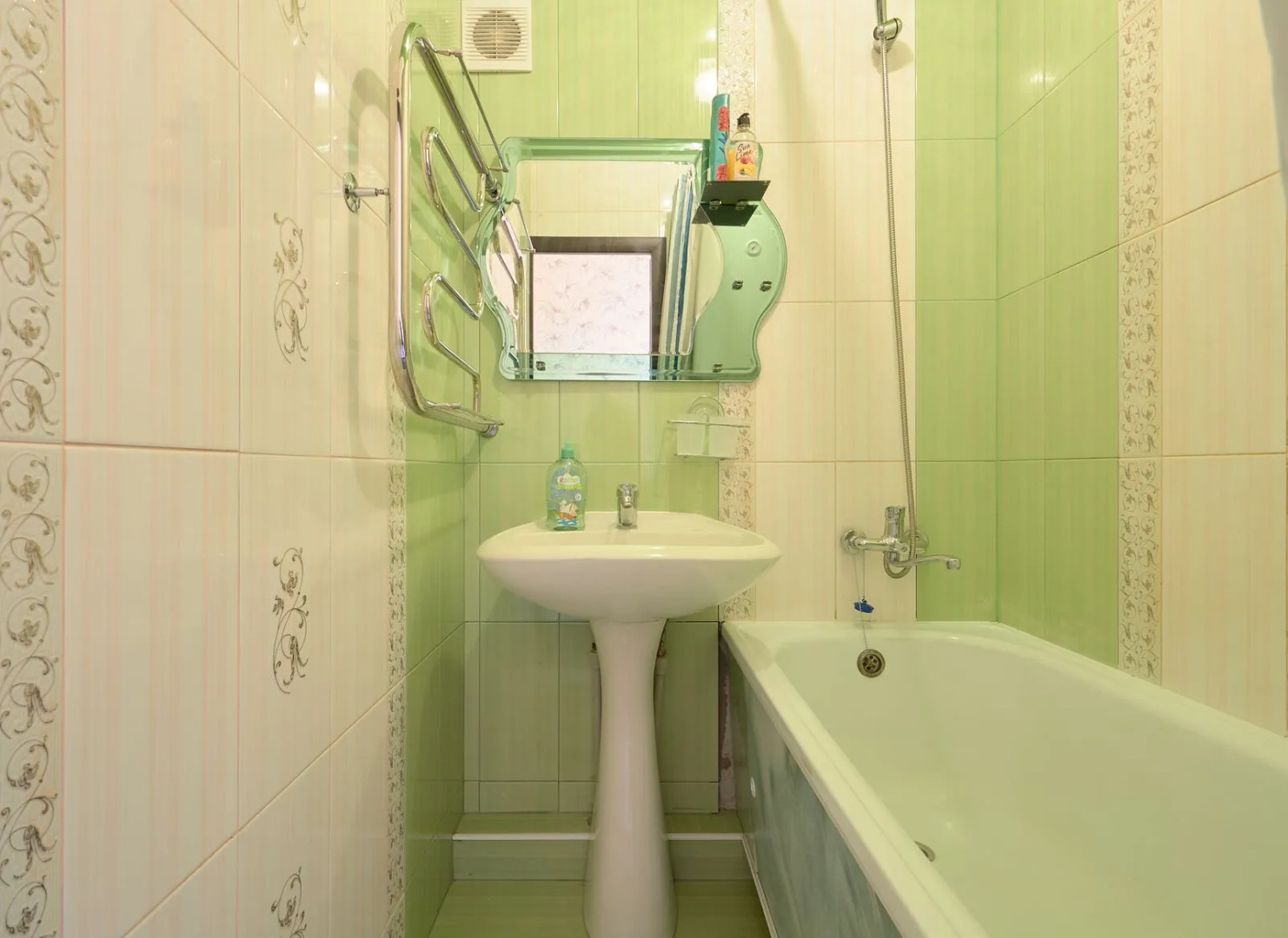 Квартира Трешка на Крутой