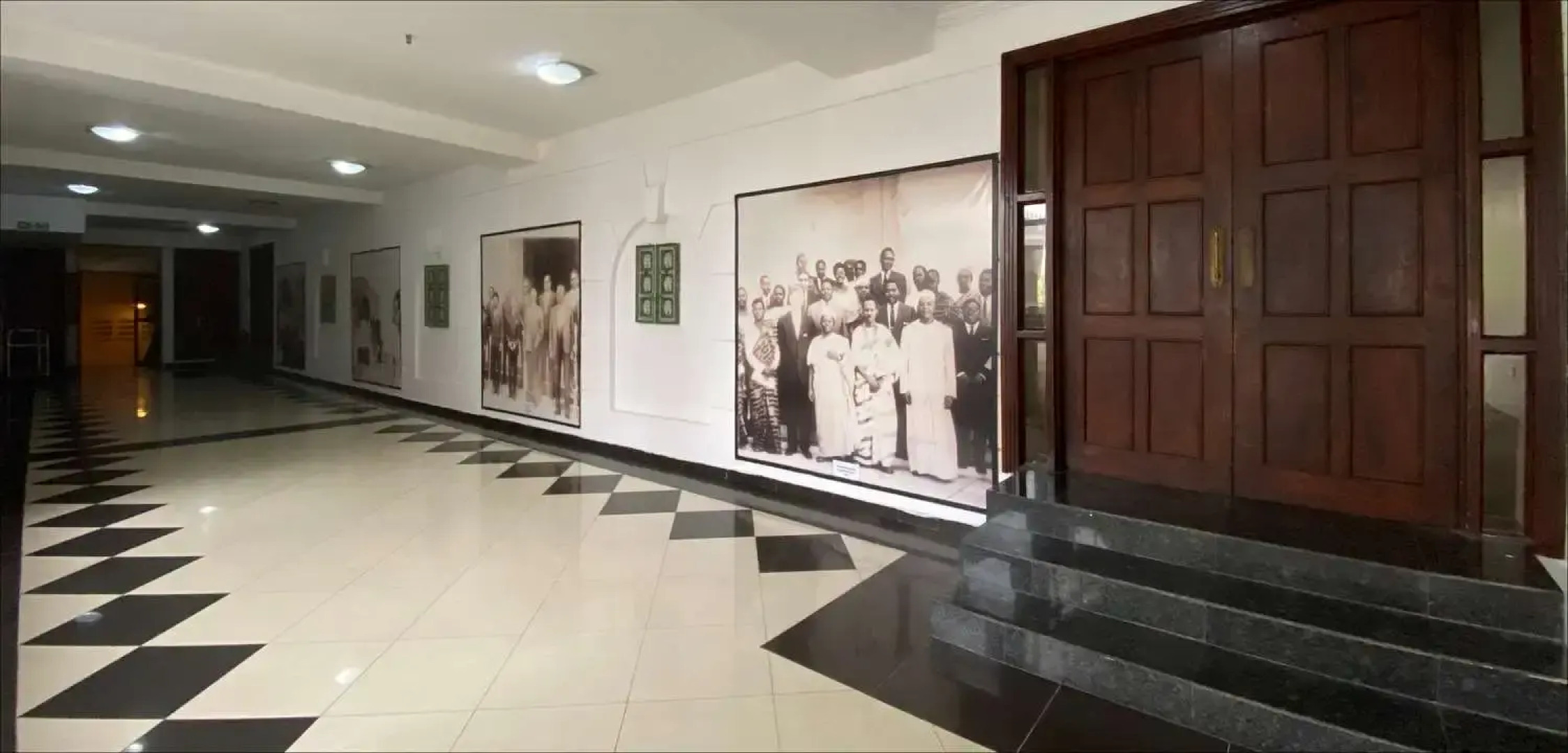 Отель Golden Tulip Dar Es Salaam