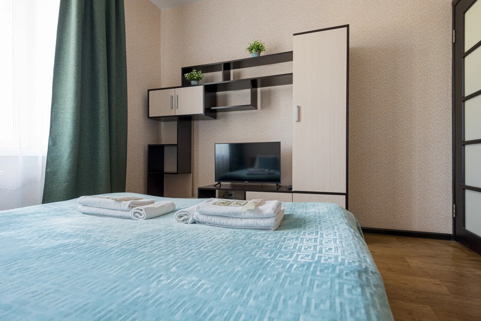Квартира 1-к в центре на Н.Смирнова 6 от RentAp, 4 сп.места