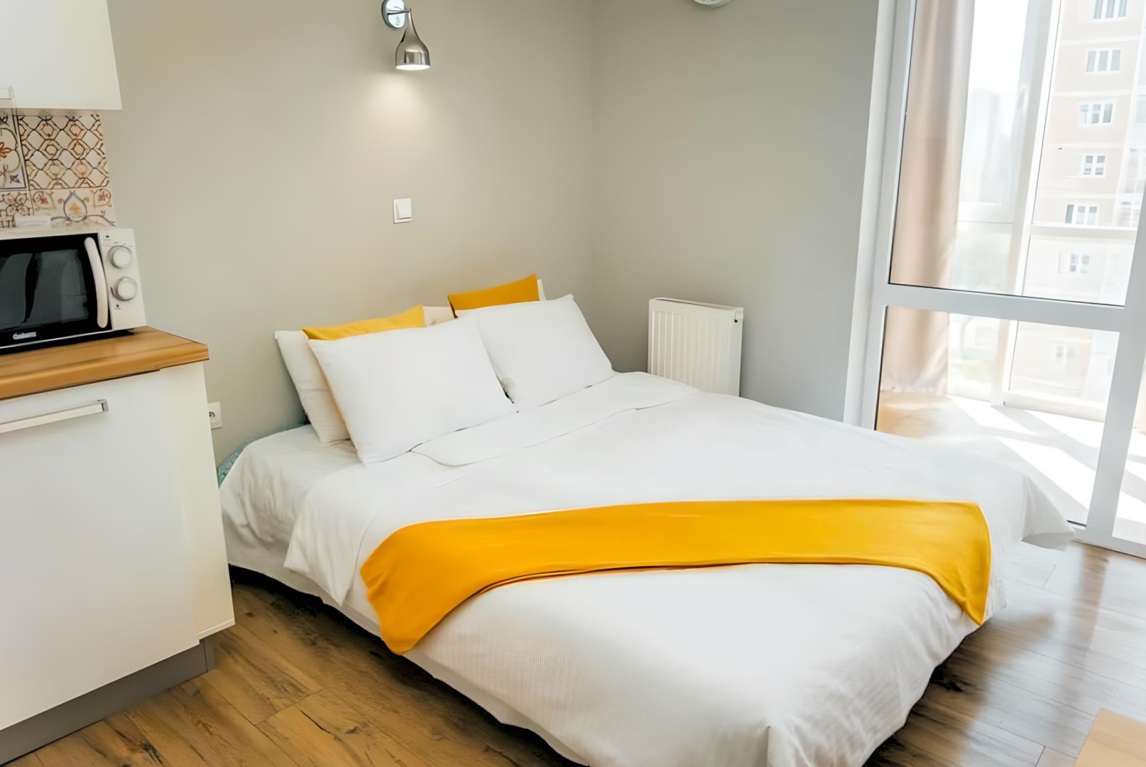 Апартаменты Uzorapart Просторная Евродвушка у Пляжа Алексино с Видом на Закат