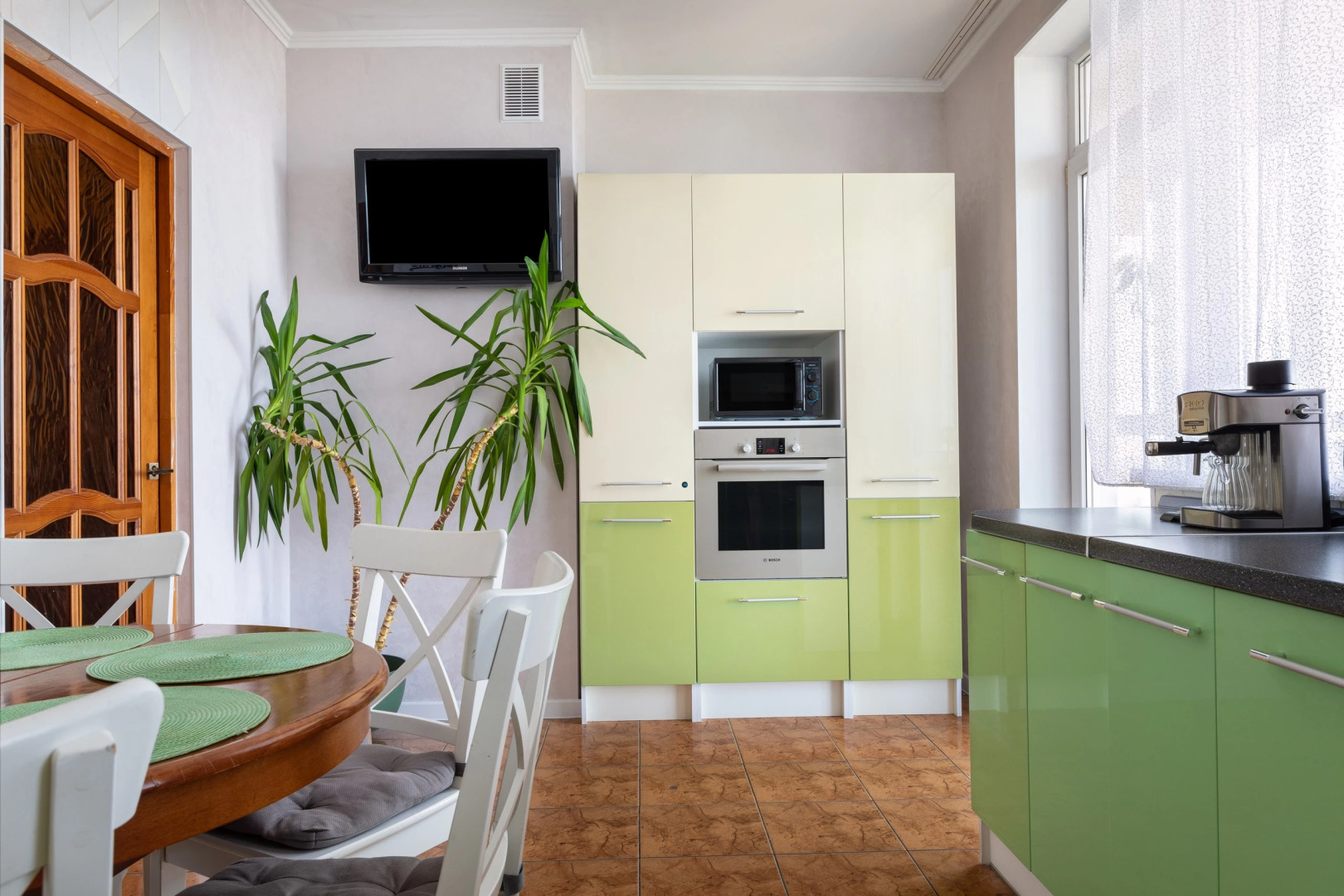 Апартаменты Эпроновская 1