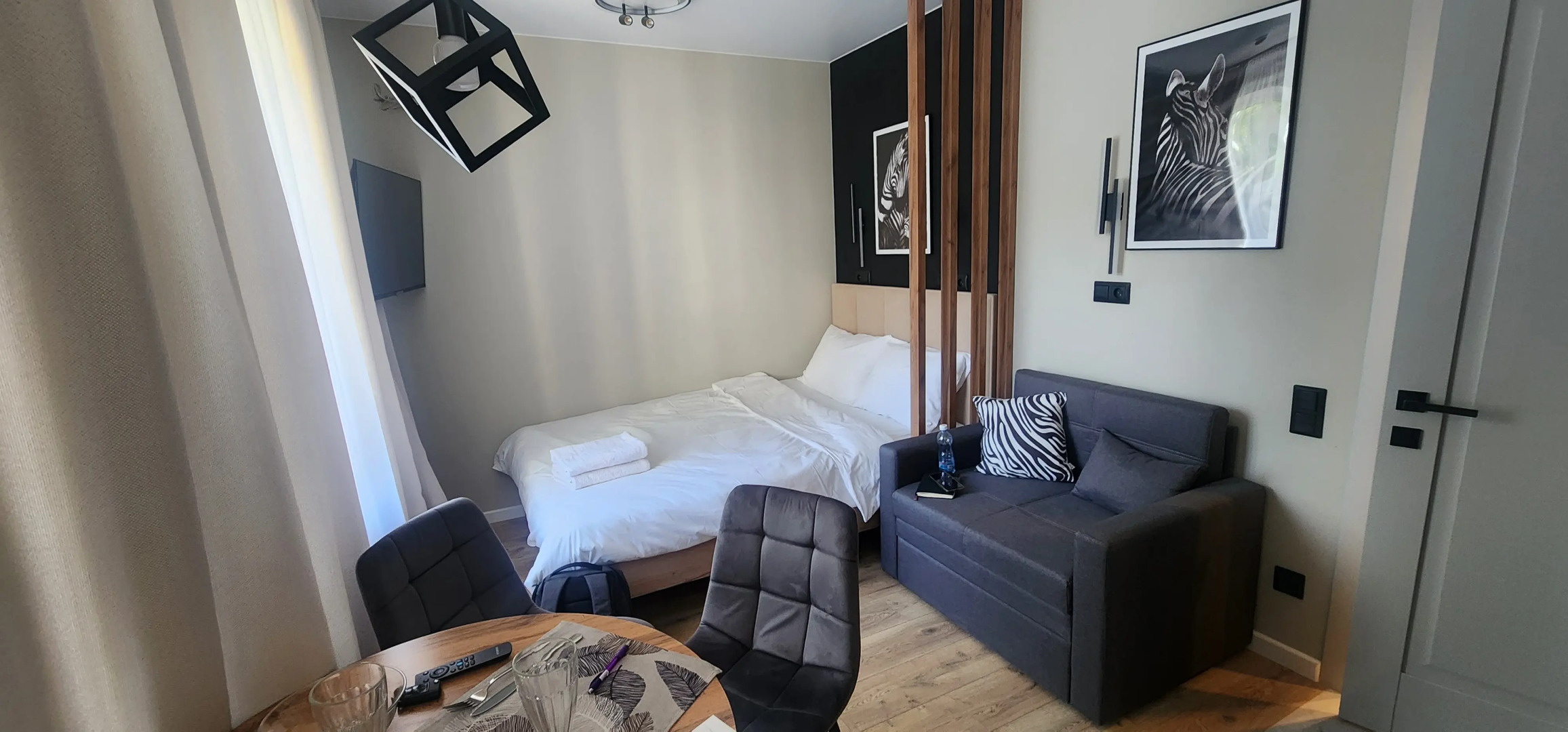 Апартаменты Атмосфера Черно белая