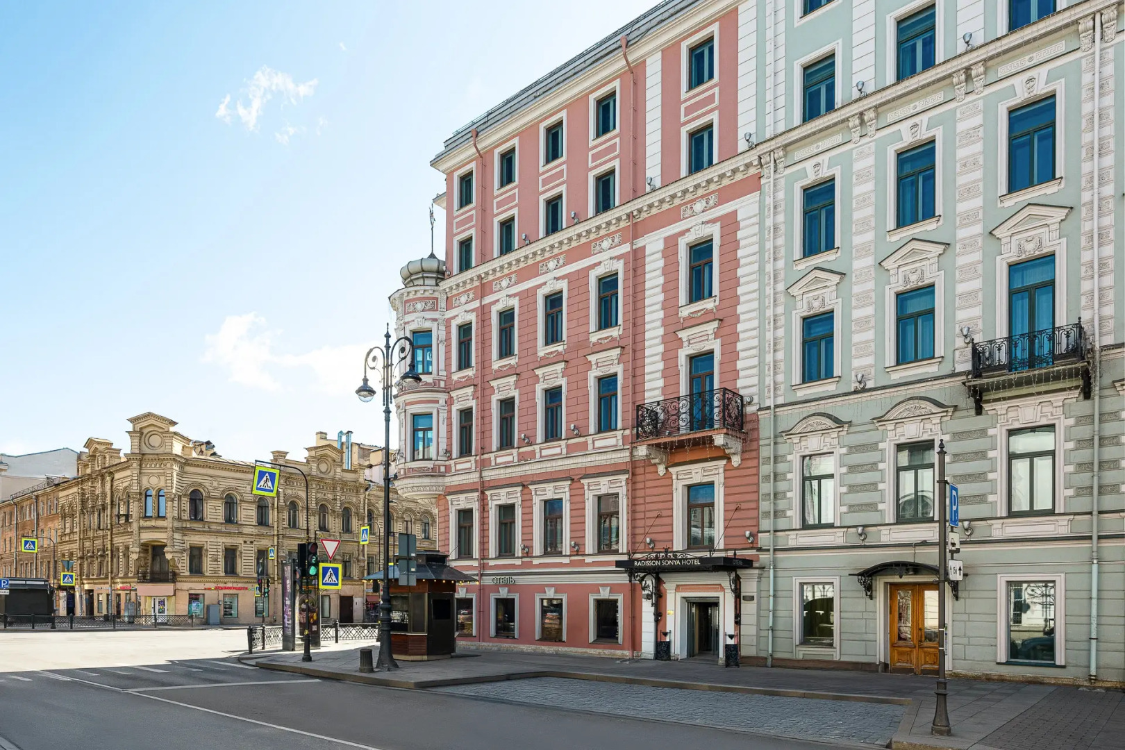 Отель Radisson Соня Санкт-Петербург