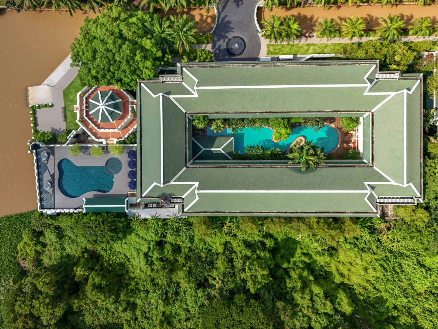 Отель Kalanan Riverside Resort