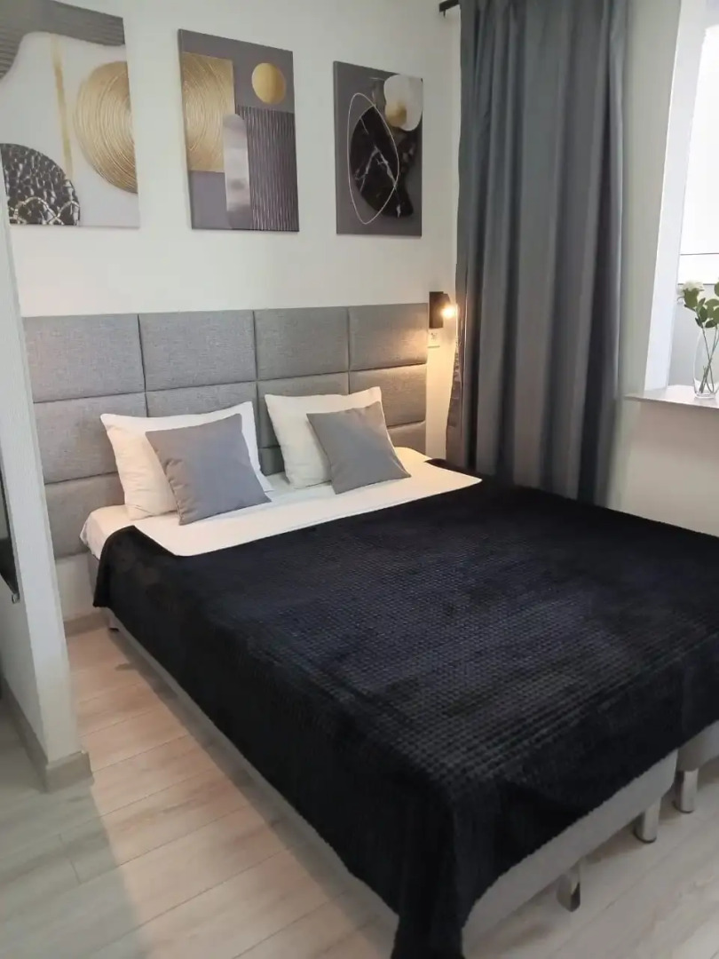 Апартаменты Яркая Студия