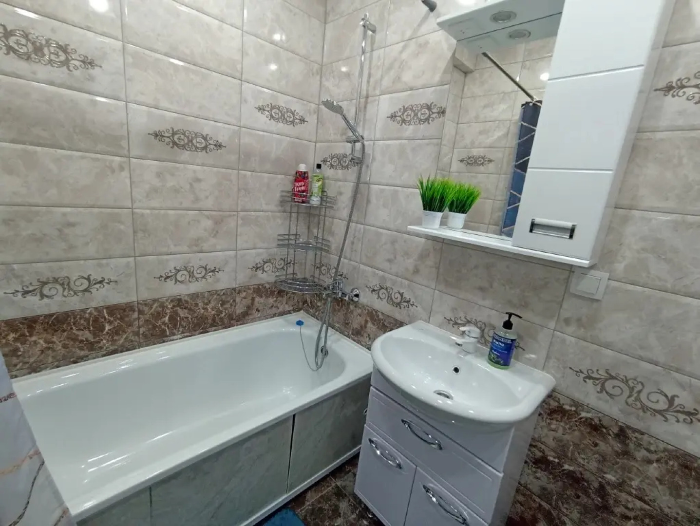 Апартаменты на 14 этаже с завораживающим видом из окна