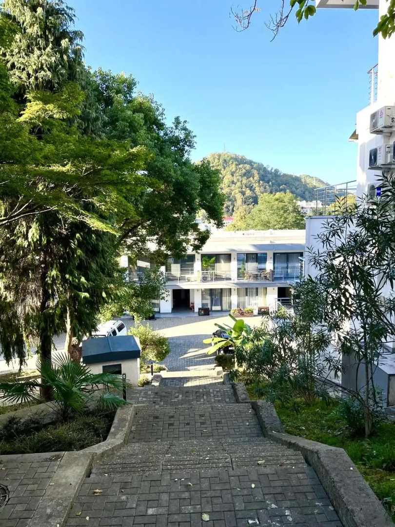 Апартаментный комплекс "Дары Морей в Сочи"