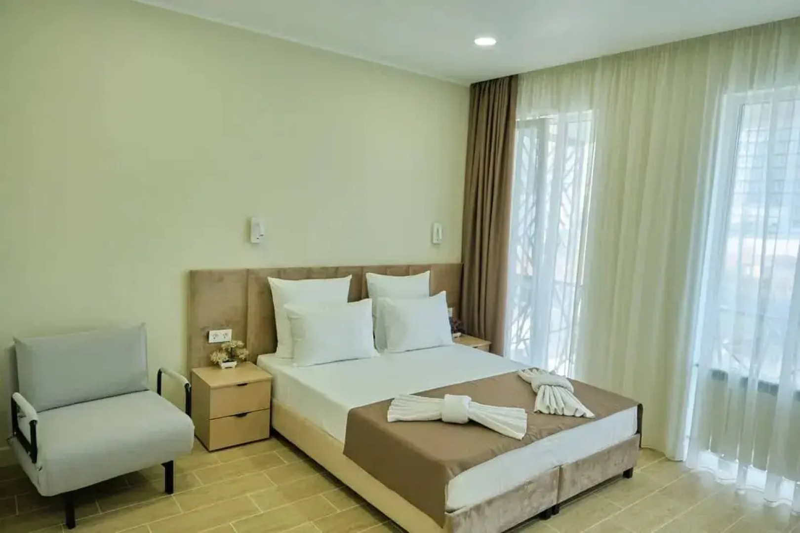 Меблированные комнаты Deus