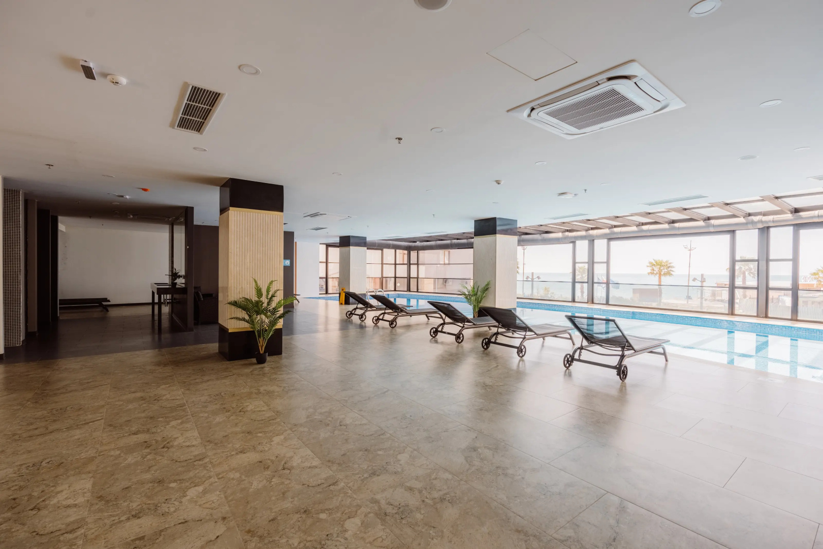 Hotel Navi