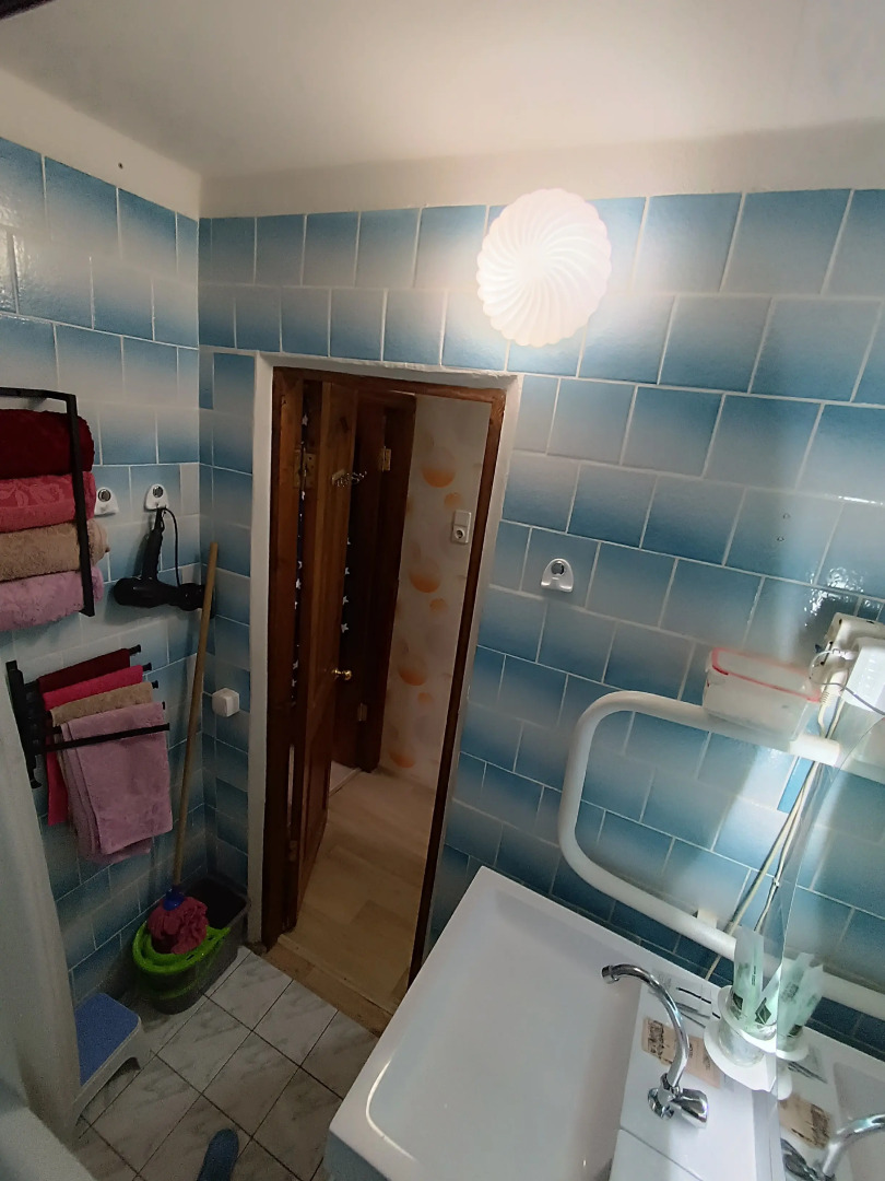 Квартира Двухкомнатная 50 лет ВЛКСМ,д33