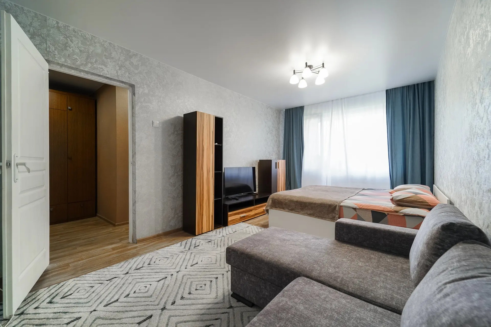 Апартаменты Современная квартира пешком ЖД