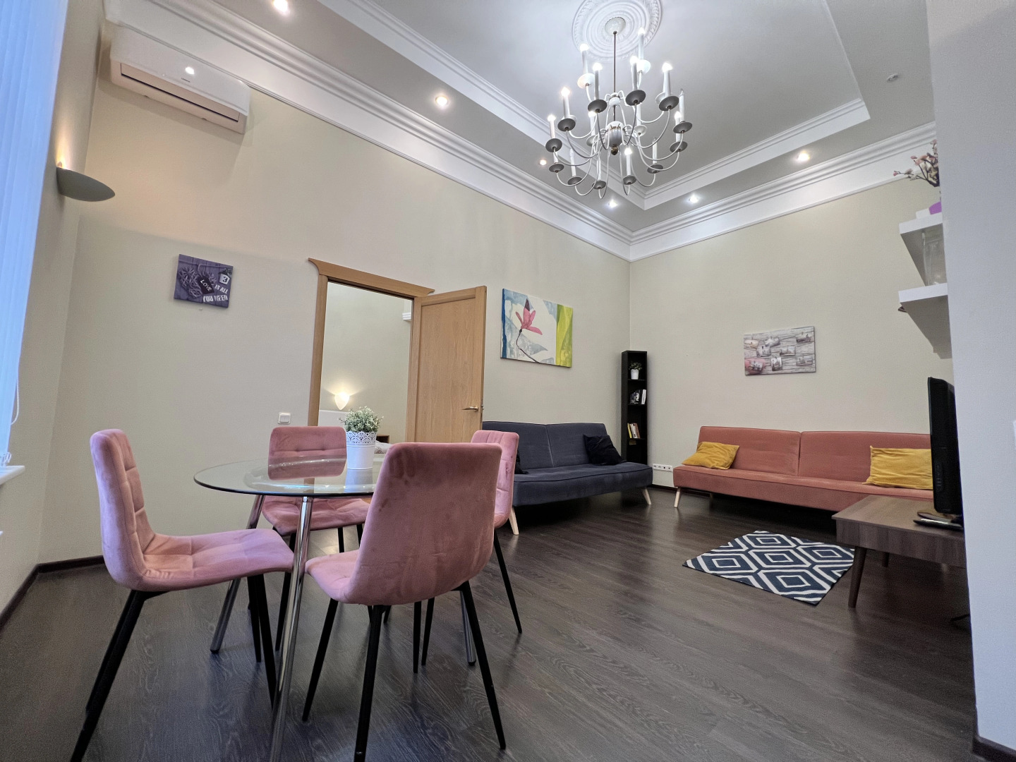 Апарт-отель Fed's Flats Парковка