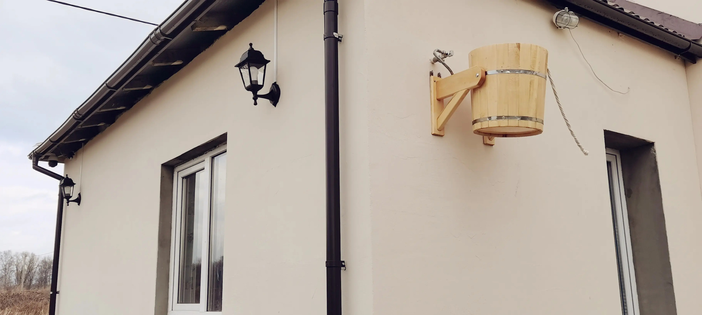 Частный дом на берегу моря с бассейном