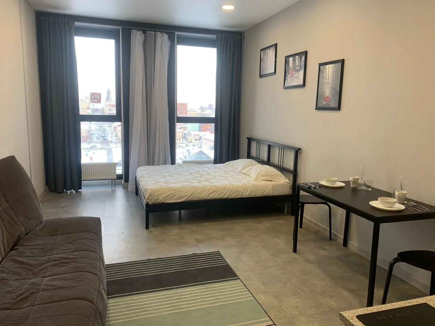 Апартаменты на Верхнеторговой 4